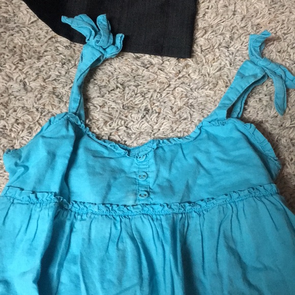 a light turquoise dress with ruffles - Picture 2 of 2